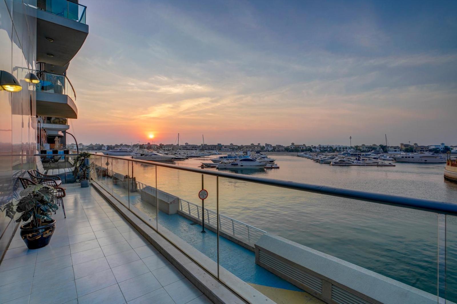 Oceana Atlantic Seaside Apt Dubai Exterior photo