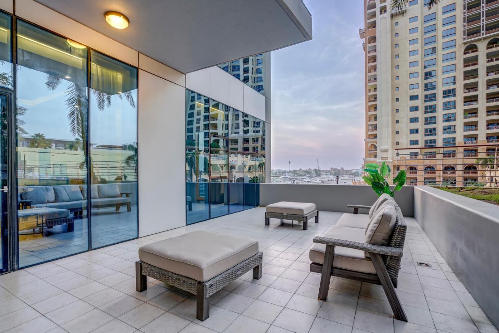 Oceana Atlantic Seaside Apt Dubai Exterior photo