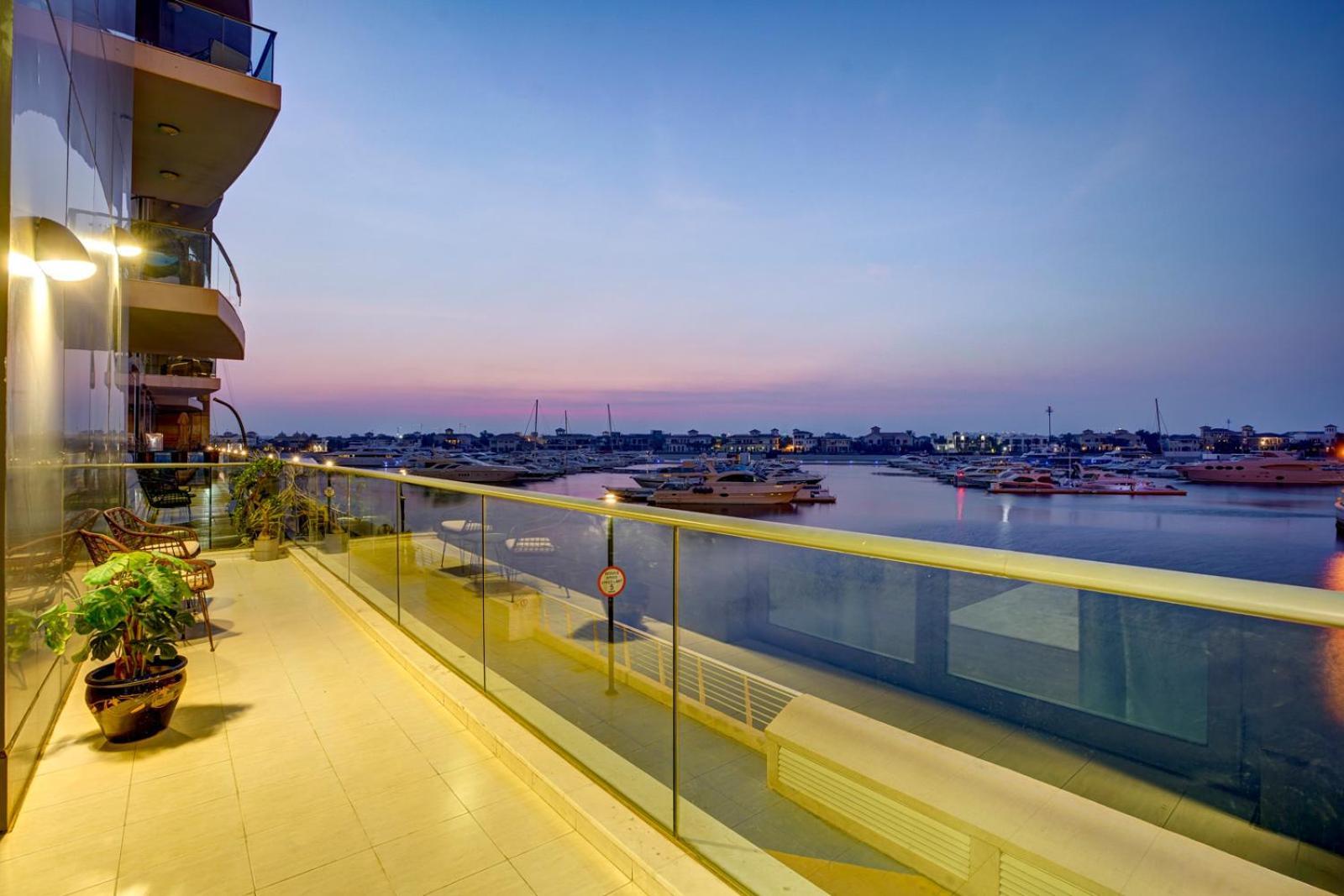 Oceana Atlantic Seaside Apt Dubai Exterior photo
